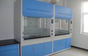 选择合适的实验室通风柜SR3018